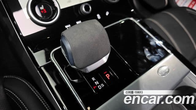 Land Rover Range Rover Velar 3.0 P400 R-Dynamic SE, 2021 9