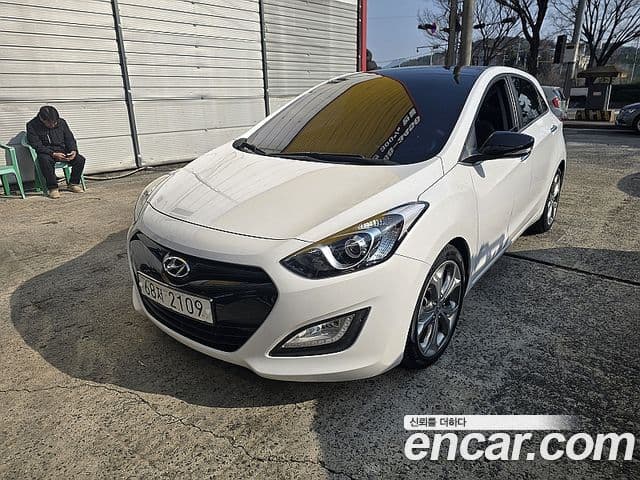 Hyundai i30(новый кузов / новое поколение) 1.6 GDI PYL, 2014 3