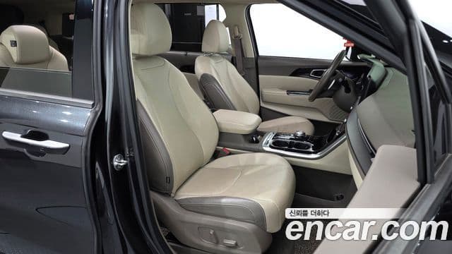Kia Carnival 4세대 Signature, 2021 10