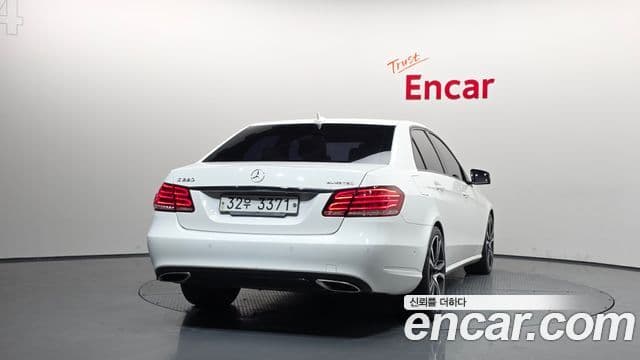 Mercedes-Benz E-класс W212 E220 BlueTEC Avantgarde Sport, 2015 4