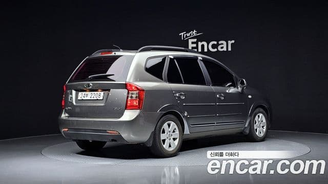 Kia 뉴카렌스 люксовая версия, 2009 2