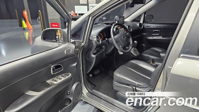 Kia 뉴카렌스 люксовая версия, 2009 11