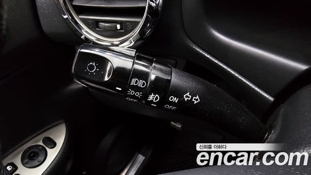 Kia 뉴카렌스 люксовая версия, 2009 17