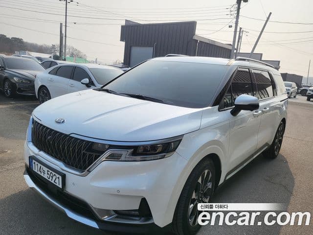 Kia Carnival 4세대 Signature, 2021 1