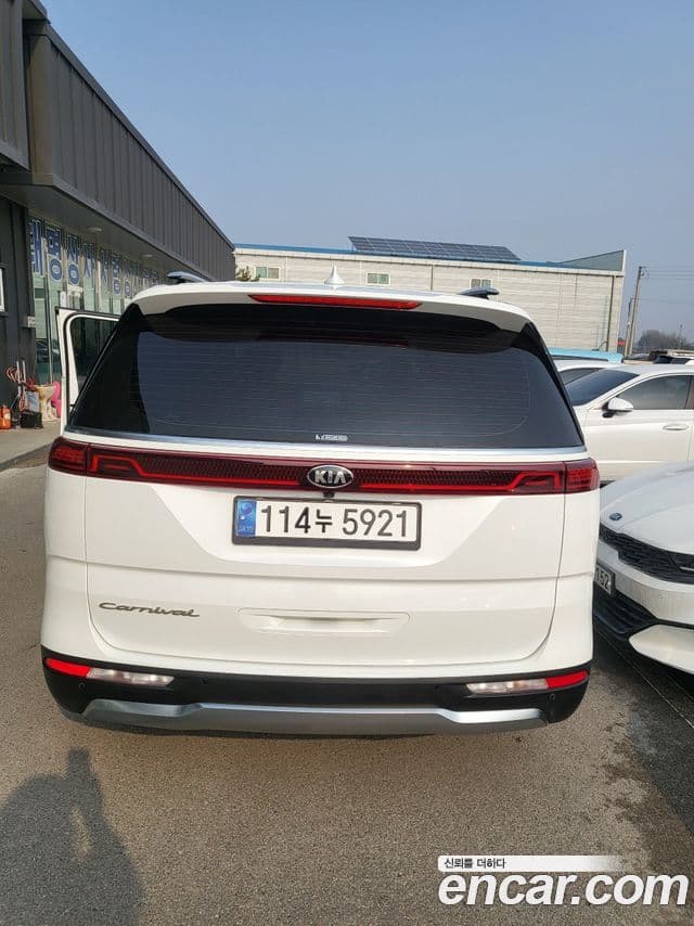Kia Carnival 4세대 Signature, 2021 4