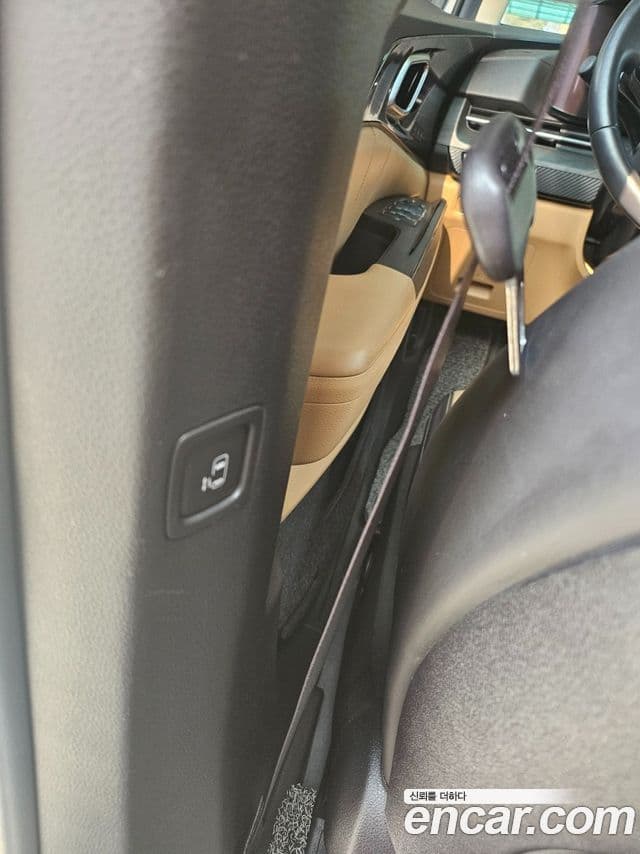 Kia Carnival 4세대 Signature, 2021 11