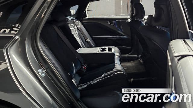 Kia The / новый New K8 гибрид Signature, 2025 12