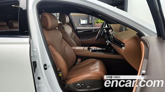 Genesis G80 (RG3) бензин 2.5 турбо AWD, 2022 10