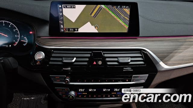 BMW 5시리즈 (G30) 530i Luxury Plus, 2019 14