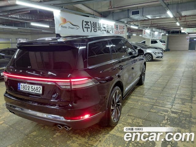 Lincoln Aviator 2세대 3.0 Reserve AWD, 2022 4