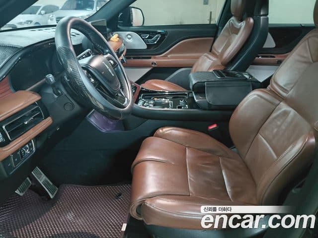 Lincoln Aviator 2세대 3.0 Reserve AWD, 2022 14