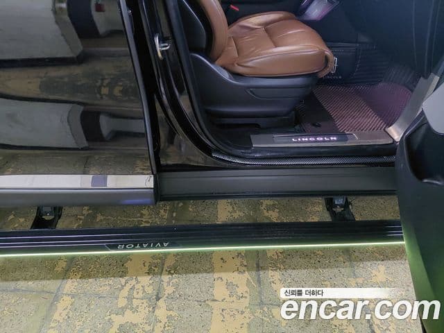 Lincoln Aviator 2세대 3.0 Reserve AWD, 2022 17