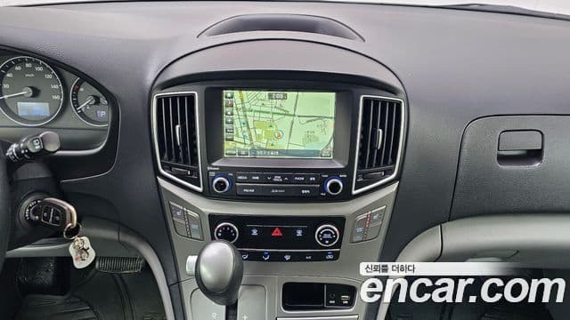 Hyundai Grand Starex Modern, 2017 16