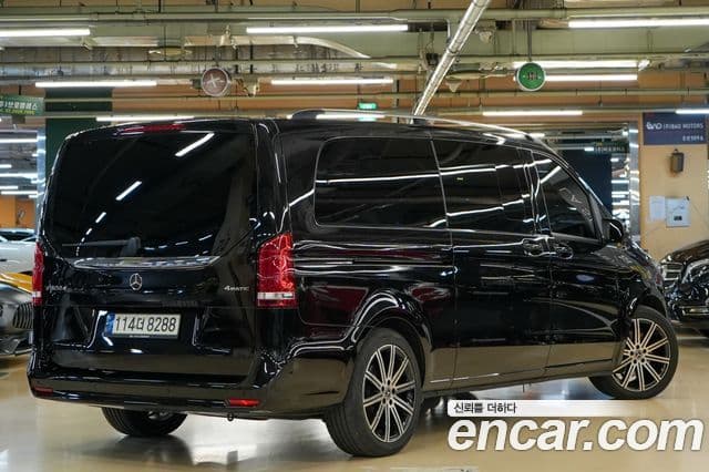 Mercedes-Benz V-класс W447, 2021 3