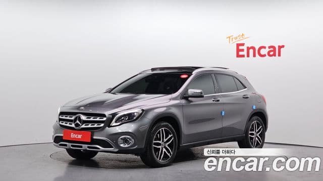 Mercedes-Benz GLA-класс X156 Premium, 2019 1