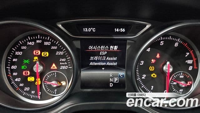 Mercedes-Benz GLA-класс X156 Premium, 2019 17