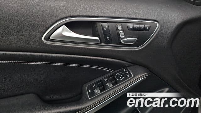 Mercedes-Benz GLA-класс X156 Premium, 2019 18