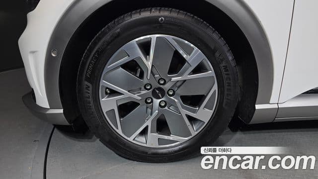 Genesis GV60 Standard, 2022 все фото