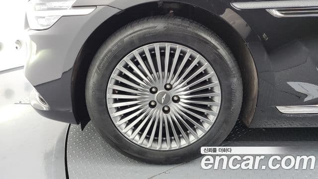 Genesis G90 Luxury, 2021 все фото