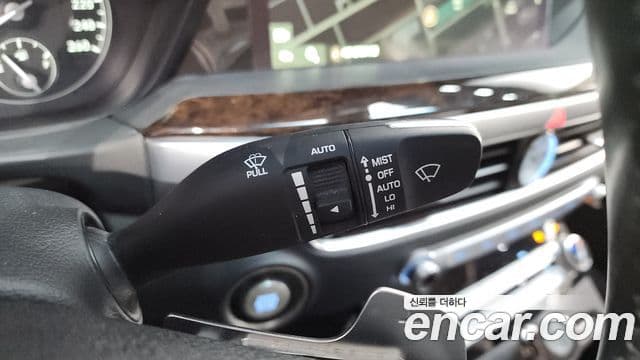 Genesis G90 Luxury, 2021 18