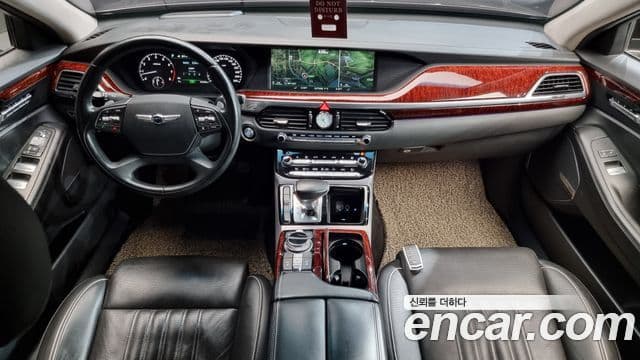 Genesis EQ900 Prestige, 2016 7