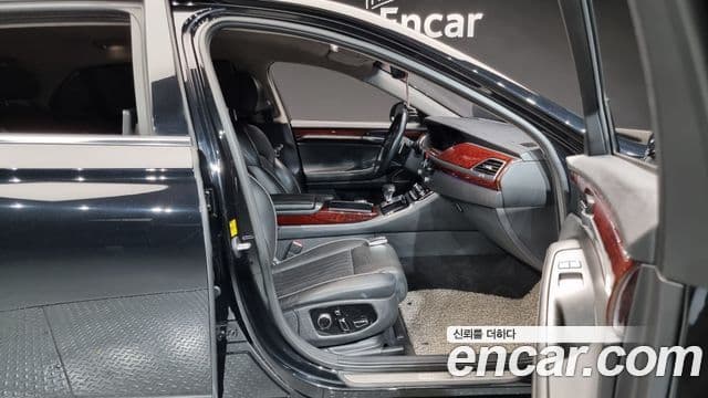 Genesis EQ900 Prestige, 2016 10