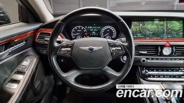 Genesis EQ900 Prestige, 2016 13