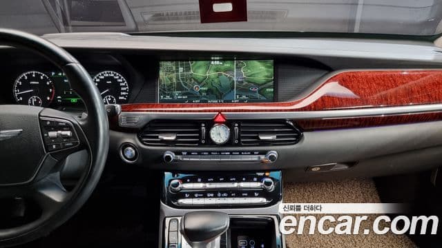 Genesis EQ900 Prestige, 2016 14