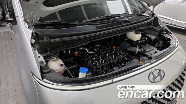 Hyundai Staria Prestige, 2023 6