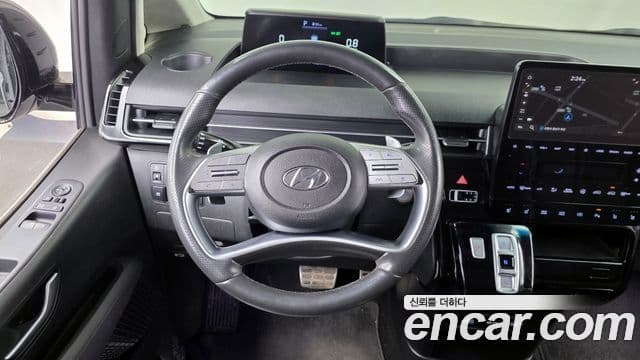 Hyundai Staria Prestige, 2023 13