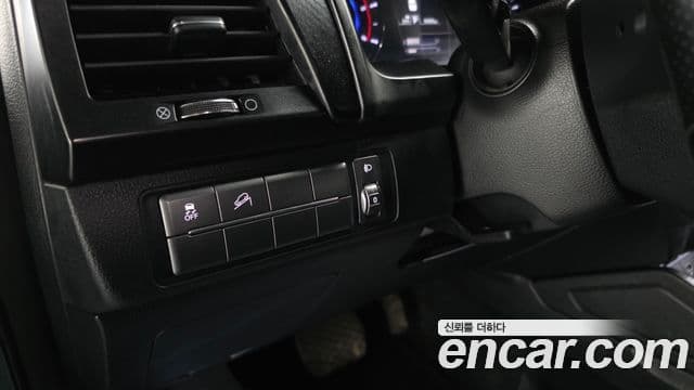 KG모빌리티(SsangYong) Rexton Sport Wild, 2021 17