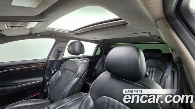 Genesis EQ900 Prestige, 2016 12