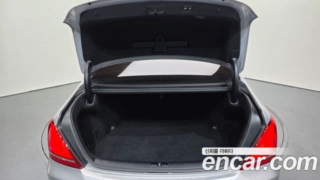 Genesis EQ900 Prestige, 2016 20