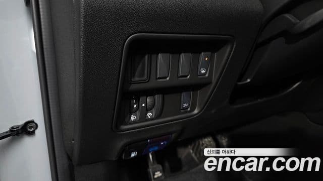 Renault Korea(Samsung) The / новый New QM6 Quest 2.0 LPe LE 2WD, 2024 16