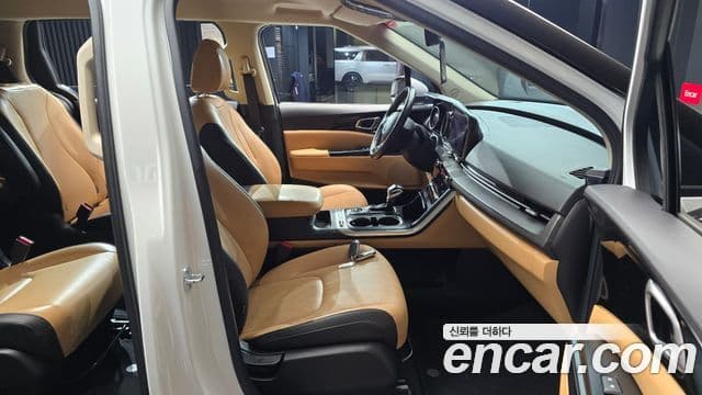 Kia Carnival 4세대 Prestige, 2022 11
