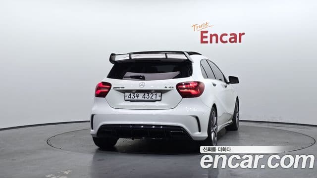 Mercedes-Benz A-класс W176 A45 AMG 4MATIC, 2017 4