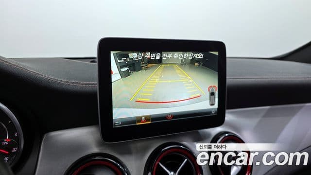 Mercedes-Benz A-класс W176 A45 AMG 4MATIC, 2017 15