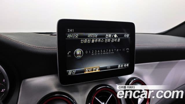 Mercedes-Benz A-класс W176 A45 AMG 4MATIC, 2017 16