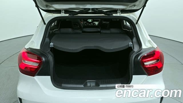 Mercedes-Benz A-класс W176 A45 AMG 4MATIC, 2017 20