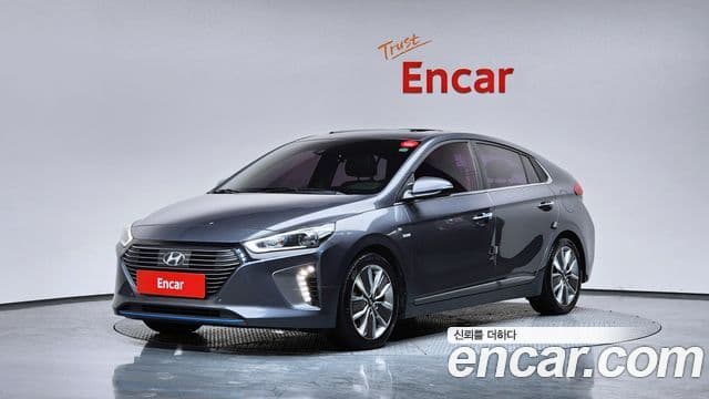 Hyundai Ioniq гибрид, 2017 1