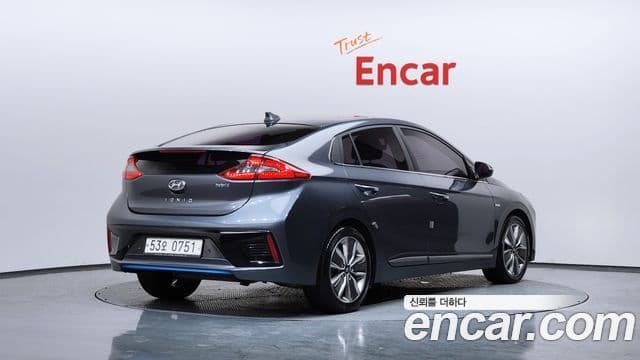 Hyundai Ioniq гибрид, 2017 2