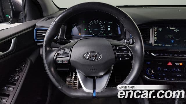 Hyundai Ioniq гибрид, 2017 13