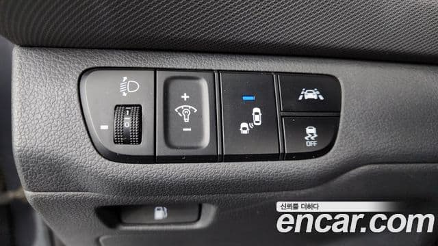 Hyundai Ioniq гибрид, 2017 14