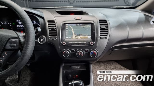 Kia The / новый New K3 Style, 2018 14