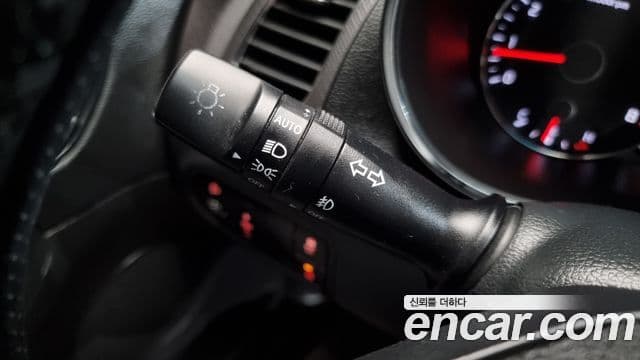 Kia The / новый New K3 Style, 2018 17