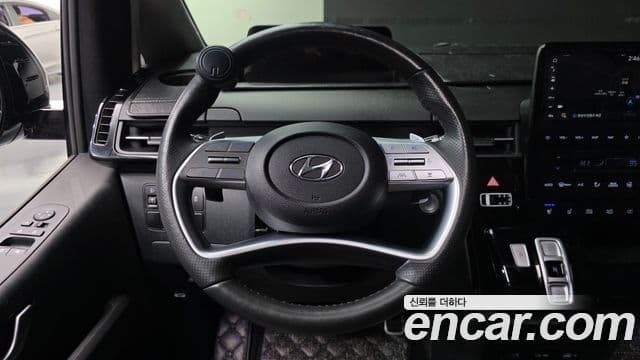 Hyundai Staria Inspiration, 2023 13
