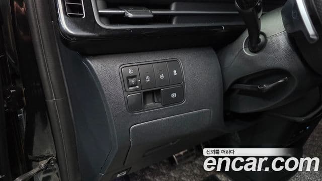 Hyundai Staria Inspiration, 2023 14