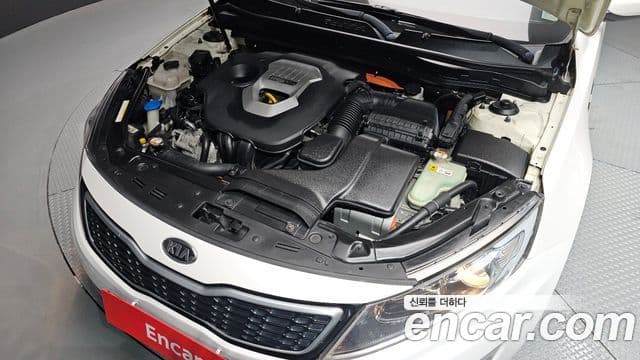 Kia K5 гибрид Deluxe, 2013 6