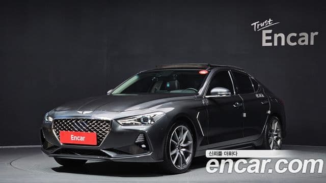 Genesis G70 Elite, 2020 1