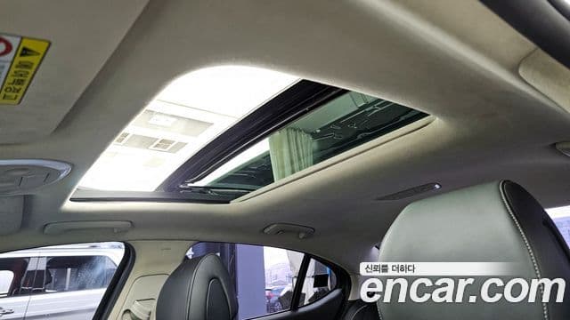 Genesis G70 Elite, 2020 18